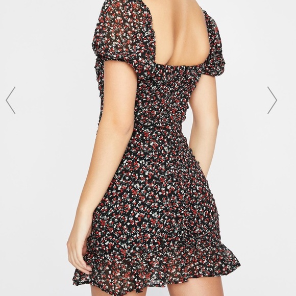 Black & Red Rose Floral Mini Dress - Picture 2 of 13